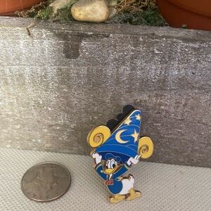 Disney Donald Duck trading Pin